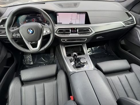 Certified 2022 BMW X5 xDrive40i image 10