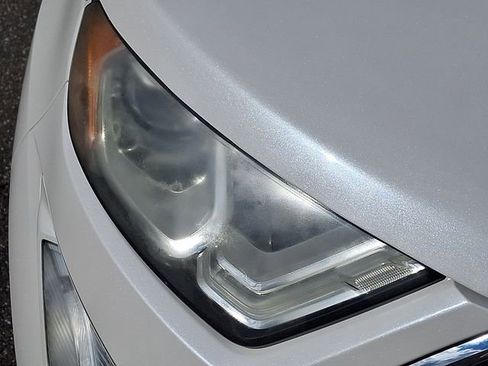 Certified 2018 Ford EcoSport Titanium AWD/4WD image 9