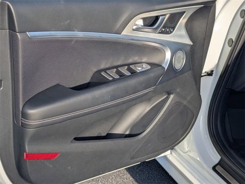 Used 2026 Genesis G70 2.5T Prestige image 10