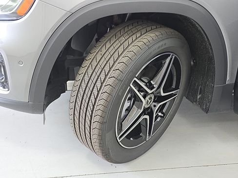 New 2026 Mercedes-Benz GLB 250 image 33