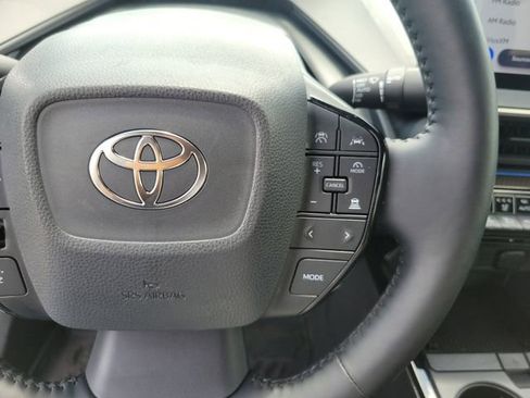 Used 2025 Toyota Prius Limited FWD image 22