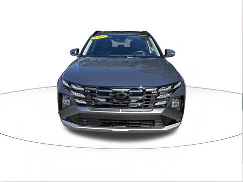 Certified 2025 Hyundai Tucson Limited image 8