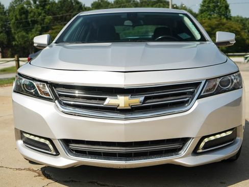 Used 2020 Chevrolet Impala LT FWD image 16