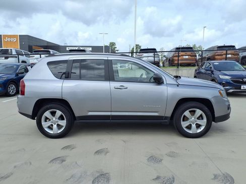 Used 2017 Jeep Compass Sport w/ Power Value Group FWD image 5
