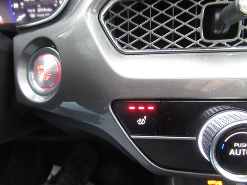 Used 2023 Acura Integra Base 4dr Liftback image 24