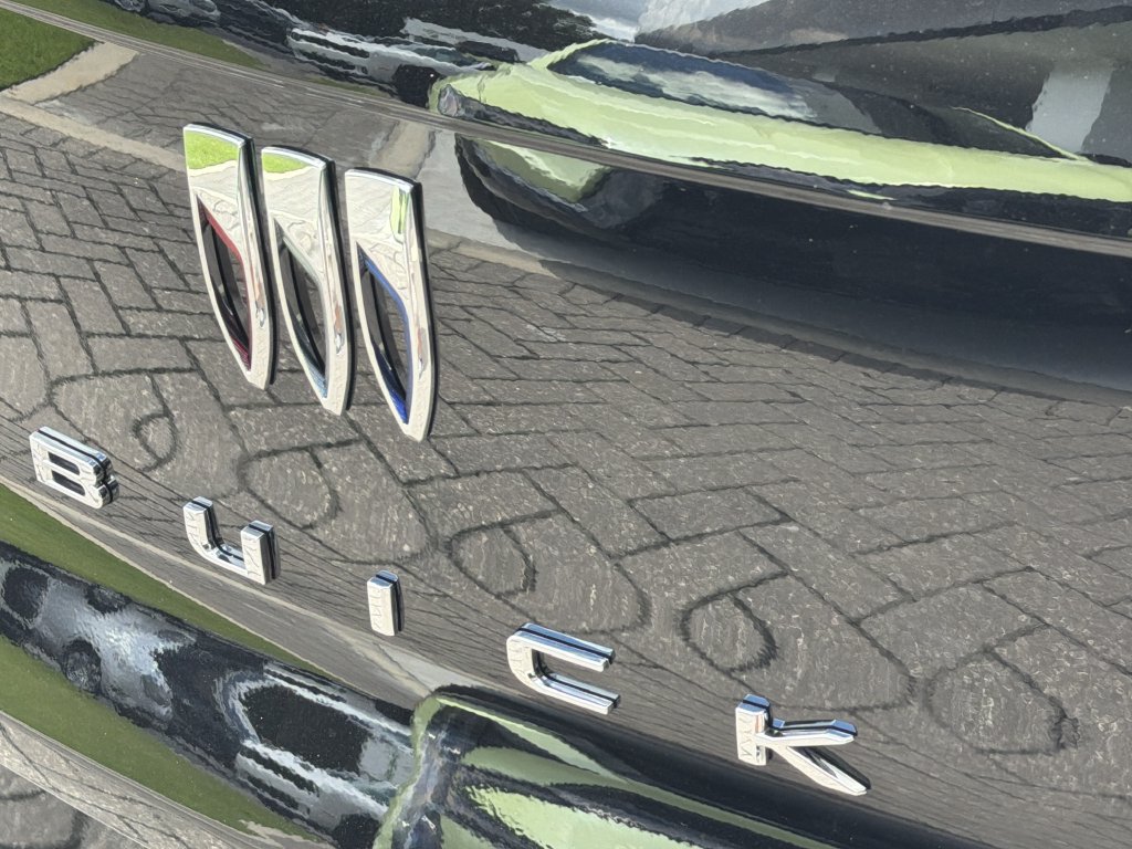 New 2026 Buick Envista Sport Touring w/ Convenience I Package FWD image 12