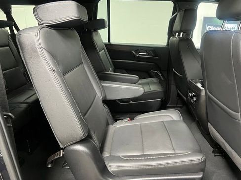 Used 2025 GMC Yukon XL Denali image 51