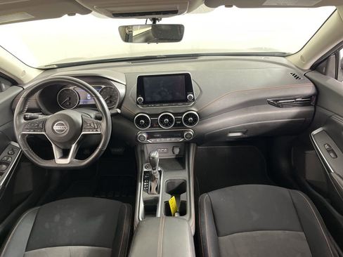 Used 2022 Nissan Sentra SR w/ Electronics Package image 17