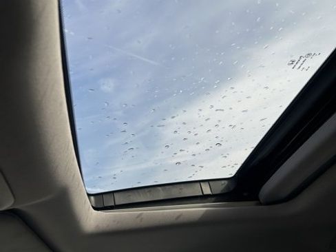 Used 2018 Honda Odyssey EX-L image 14