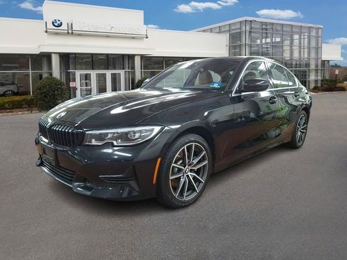 Used 2020 BMW 330i xDrive Sedan w/ Convenience Package image 1