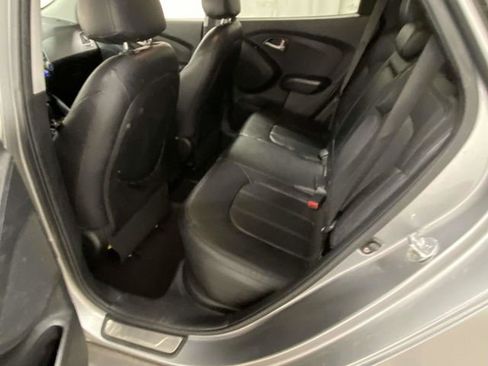 Used 2012 Hyundai Tucson Limited image 10