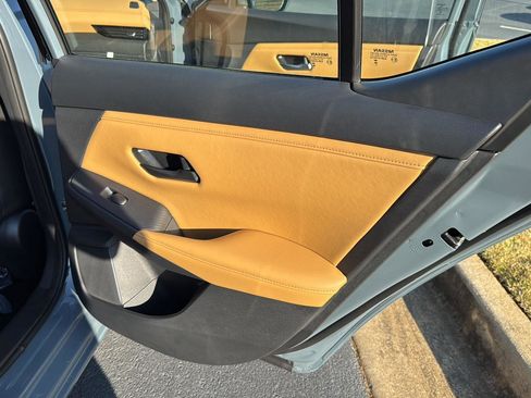 New 2025 Nissan Sentra SV w/ SV Premium Package image 13