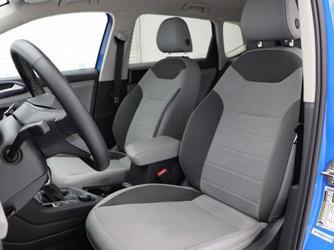 Used 2022 Volkswagen Taos SE image 17