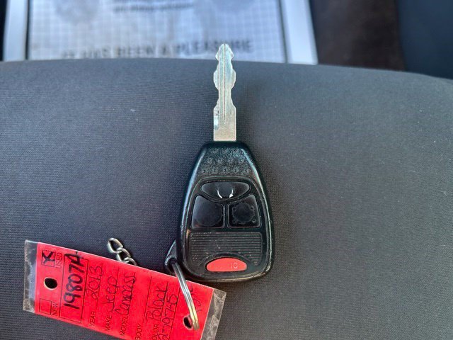Used 2013 Jeep Compass Latitude AWD/4WD image 41