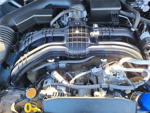 Used 2022 Subaru Crosstrek 2.0i Premium image 19