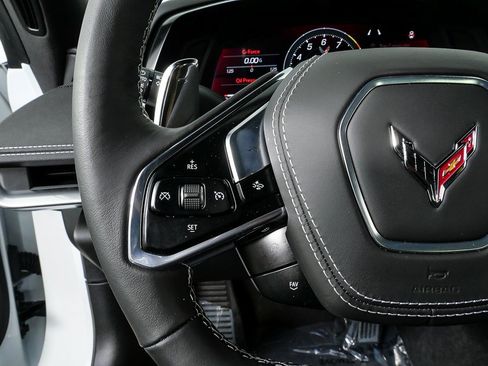 Used 2025 Chevrolet Corvette Z06 image 10