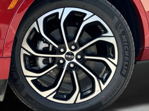 New 2026 Lincoln Nautilus Reserve image 35