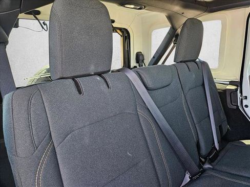 Used 2025 Jeep Wrangler Unlimited Sport AWD/4WD image 13