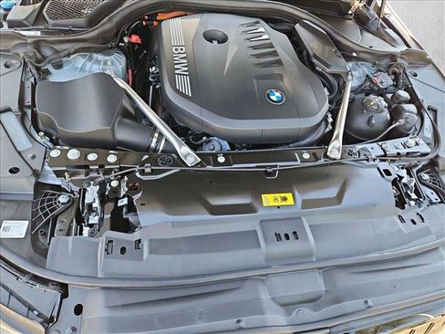 New 2027 BMW 550e xDrive w/ Executive Package AWD/4WD image 17