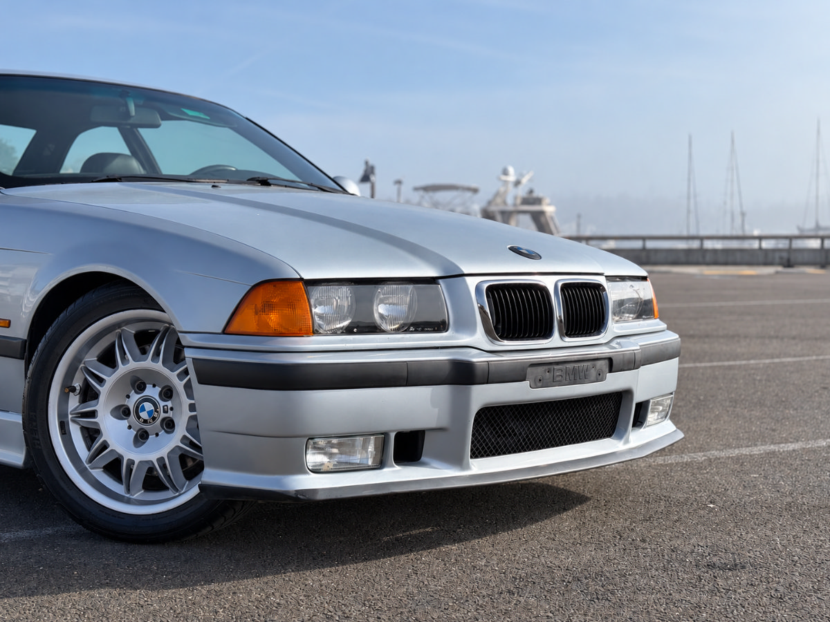 Used 1997 BMW M3 Coupe RWD image 9