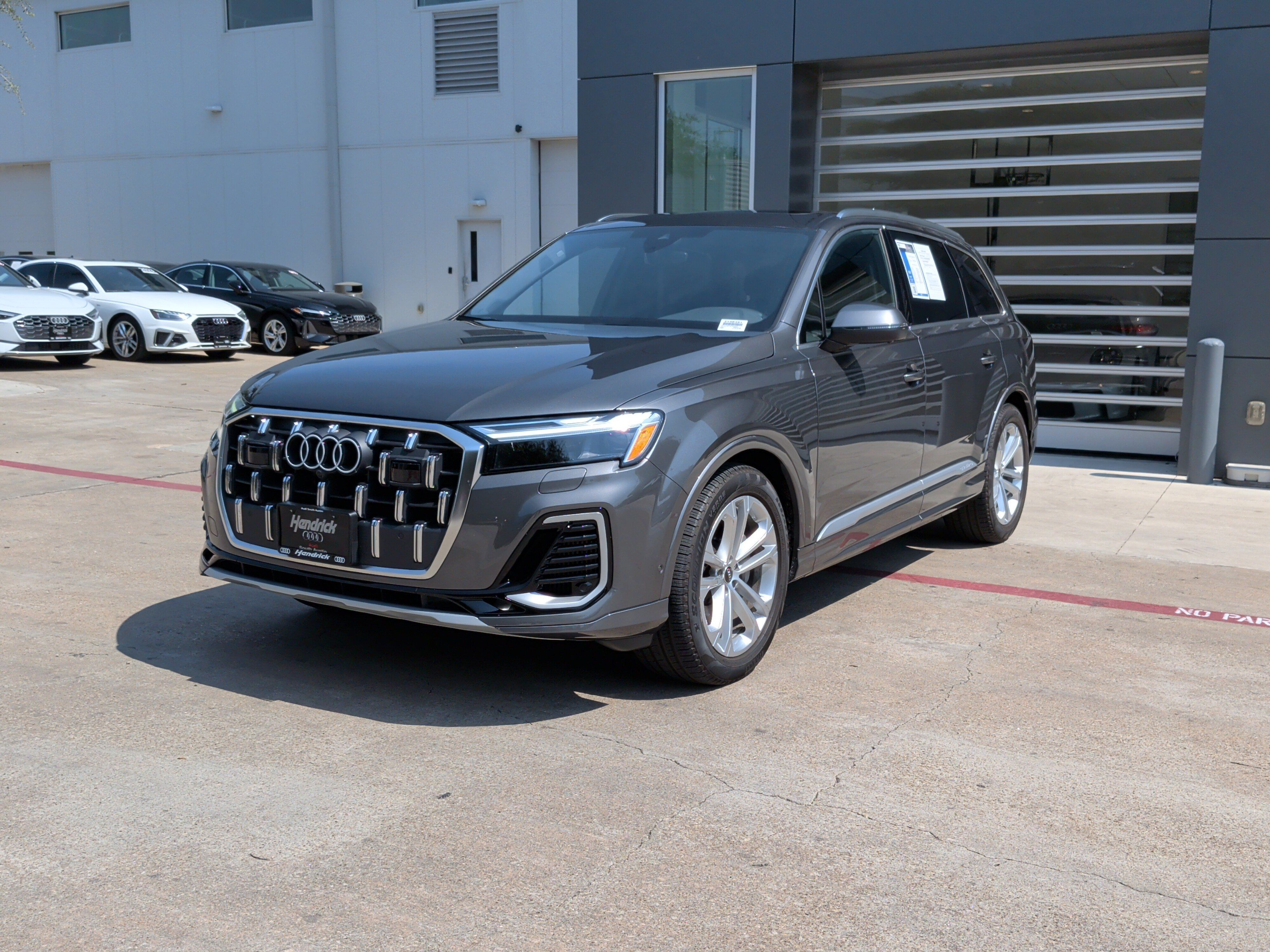 Used 2026 Audi Q7 3.0T Premium Plus w/ Premium Plus Package AWD/4WD image 5