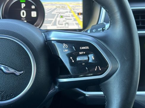 Used 2020 Jaguar I-PACE HSE image 33