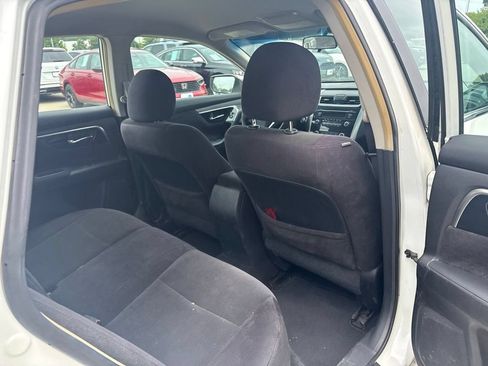 Used 2013 Nissan Altima 2.5 S FWD image 26