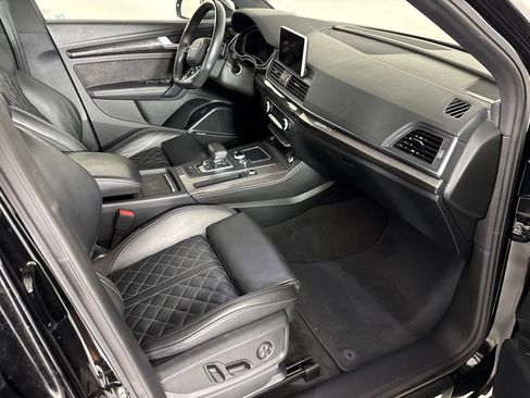 Used 2020 Audi SQ5 Prestige w/ Prestige Package AWD/4WD image 21