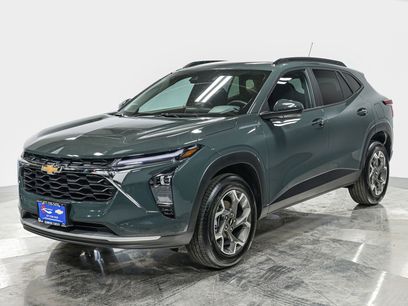 Used 2025 Chevrolet Trax LT w/ Driver Confidence Package