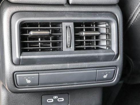 Used 2025 MAZDA CX-50 AWD 2.5 Turbo w/ Weather Package image 33