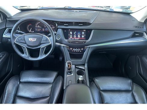 Used 2017 Cadillac XT5 Premium Luxury FWD image 15