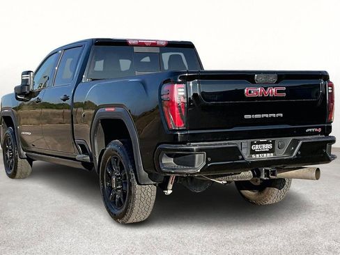 Used 2024 GMC Sierra 2500 AT4 w/ AT4 Premium Plus Package AWD/4WD image 15