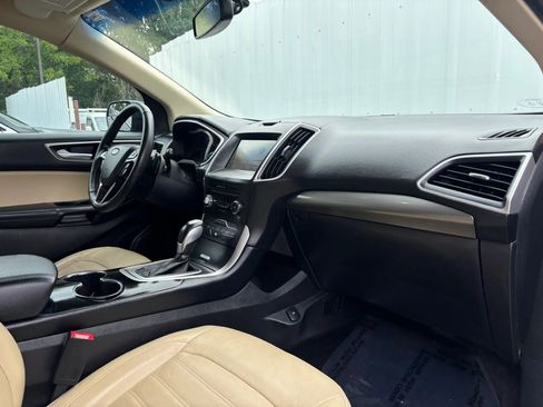 Used 2017 Ford Edge SEL w/ Equipment Group 201A FWD image 13