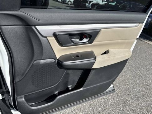 Used 2019 Honda CR-V LX image 14