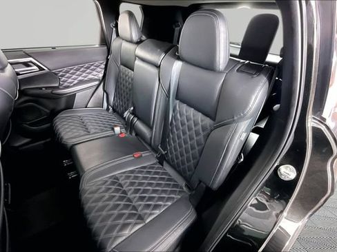 Used 2023 Mitsubishi Outlander SEL FWD image 21