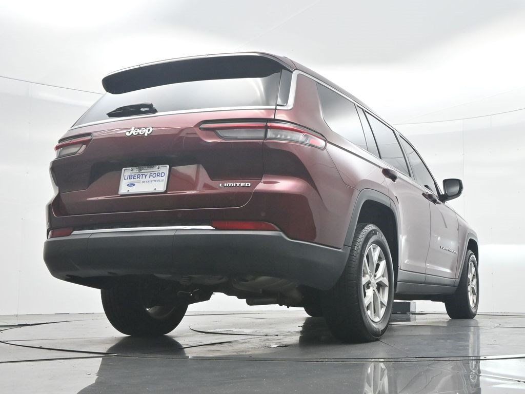 Used 2023 Jeep Grand Cherokee L Limited RWD image 39