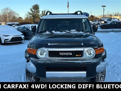 Used 2011 Toyota FJ Cruiser 4WD image 5