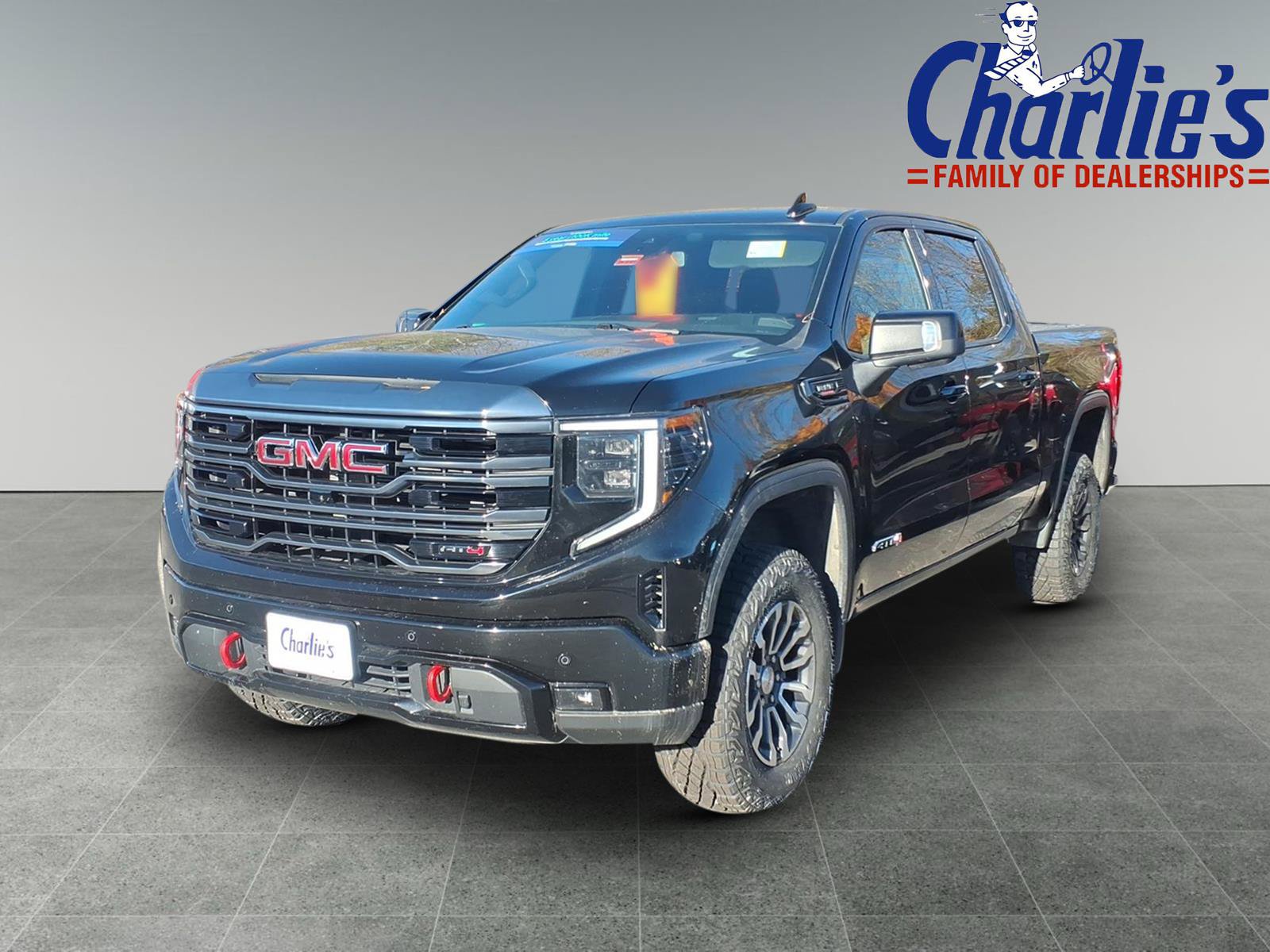 Used 2023 GMC Sierra 1500 AT4 AWD/4WD image 1