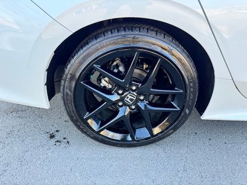 Certified 2025 Honda Civic Sport image 13