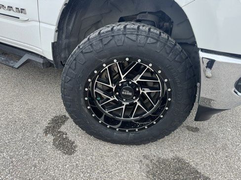 Used 2019 RAM 1500 Big Horn image 36