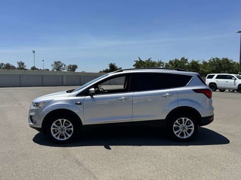 Used 2019 Ford Escape SEL AWD/4WD image 6