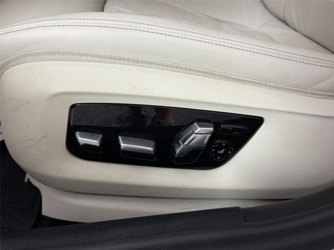 Certified 2023 BMW 540i w/ Executive Package RWD image 17