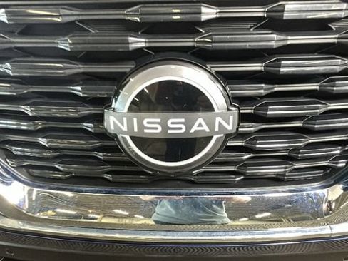 Used 2023 Nissan Rogue Platinum w/ Platinum Premium Package AWD/4WD image 8