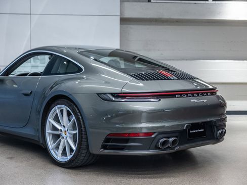 Certified 2024 Porsche 911 Carrera RWD image 26