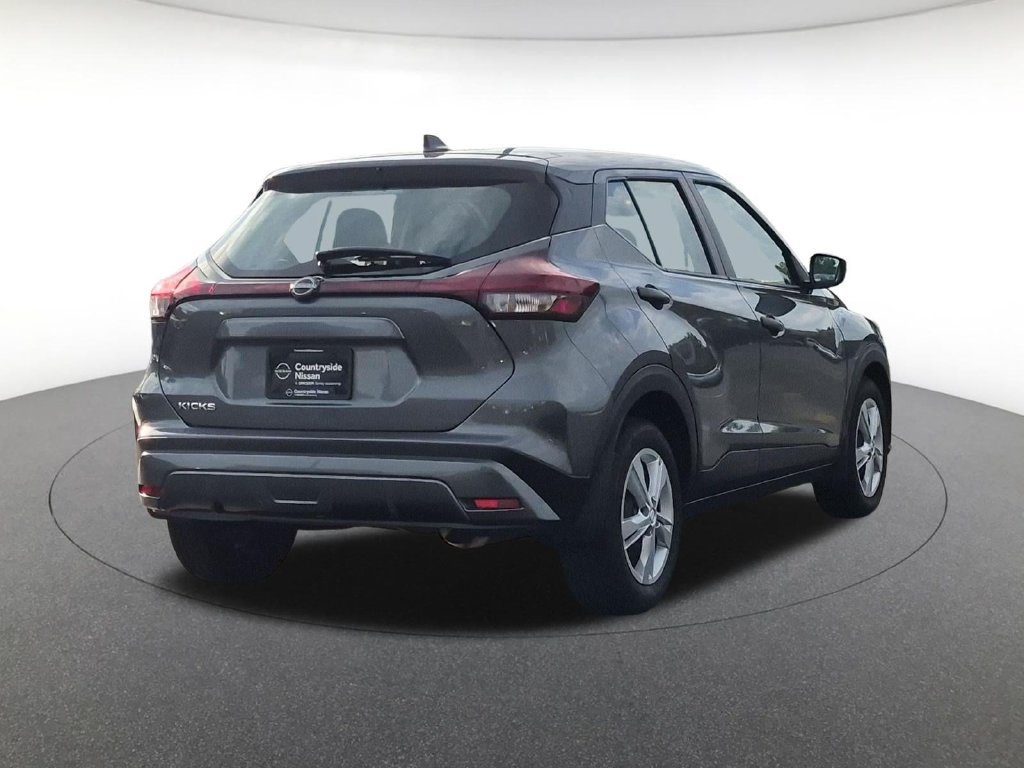 Used 2025 Nissan Kicks Play S FWD image 5
