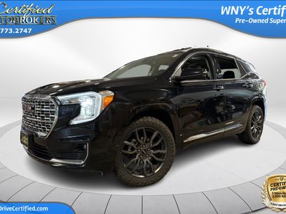 Used 2023 GMC Terrain Denali w/ Black Diamond Edition
