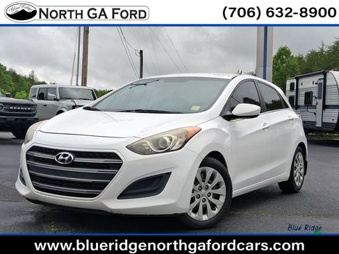 Used 2016 Hyundai Elantra GT FWD image 1