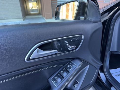 Used 2019 Mercedes-Benz GLA 250 image 22