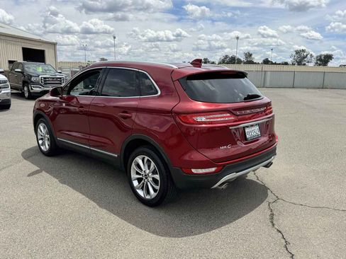 Used 2019 Lincoln MKC Select w/ Select Plus Package AWD/4WD image 7