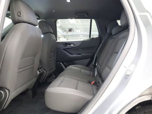 Used 2025 Chevrolet Equinox LT FWD image 26